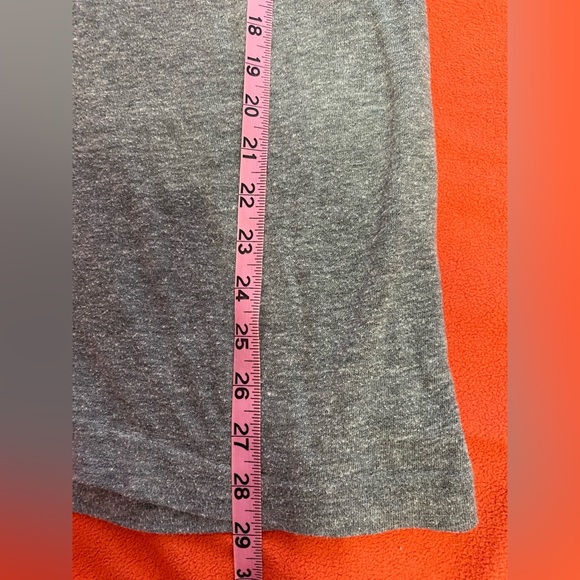 Miami Dolphins Gray T-Shirt modern fit with classic look - soft cotton blend - Picture 6 of 7